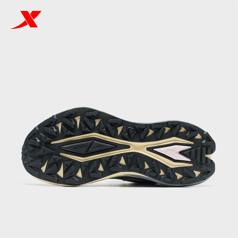 XTEP Women's Outdoor Shoes Black/Grey170015-7