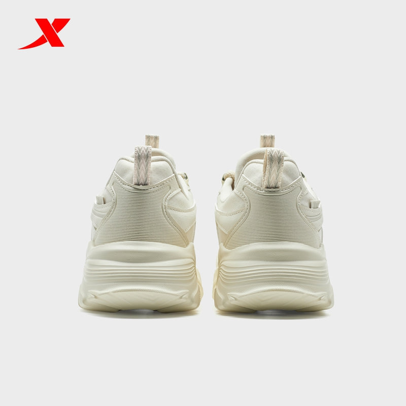 XTEP Women's Outdoor Shoes White Tea 170020-4