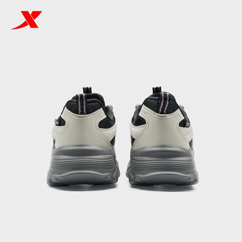 XTEP Women's Outdoor Shoes Alabaster/Black 170020-2