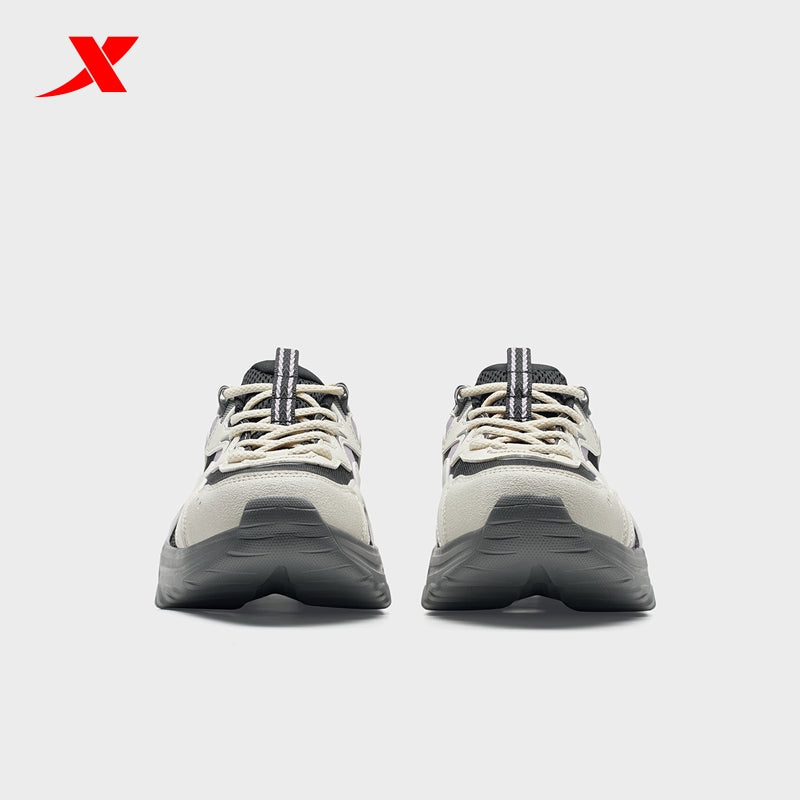 XTEP Women's Outdoor Shoes Alabaster/Black 170020-2