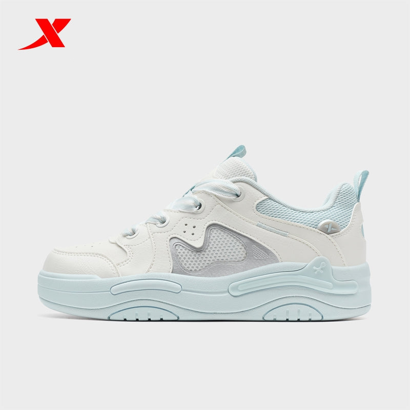 XTEP Women's Skateboarding Shoes Canvas White/Moonstone Blue/Silver 310014-3