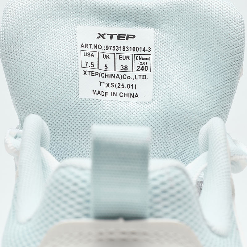 XTEP Women's Skateboarding Shoes Canvas White/Moonstone Blue/Silver 310014-3