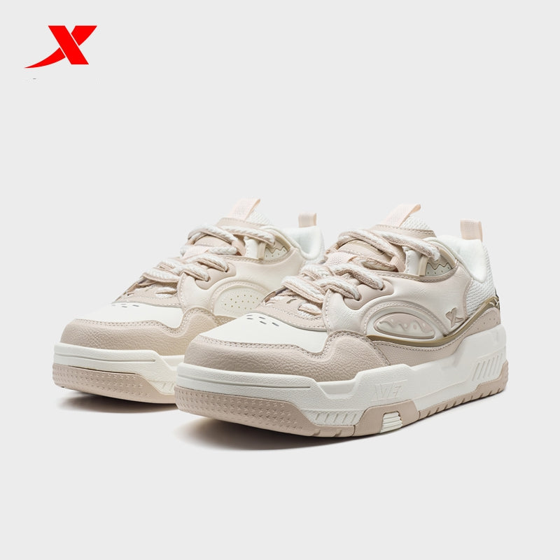 XTEP Women's Skateboarding Shoes Canvas White/Misty Brown/Tea Brown 310028-7