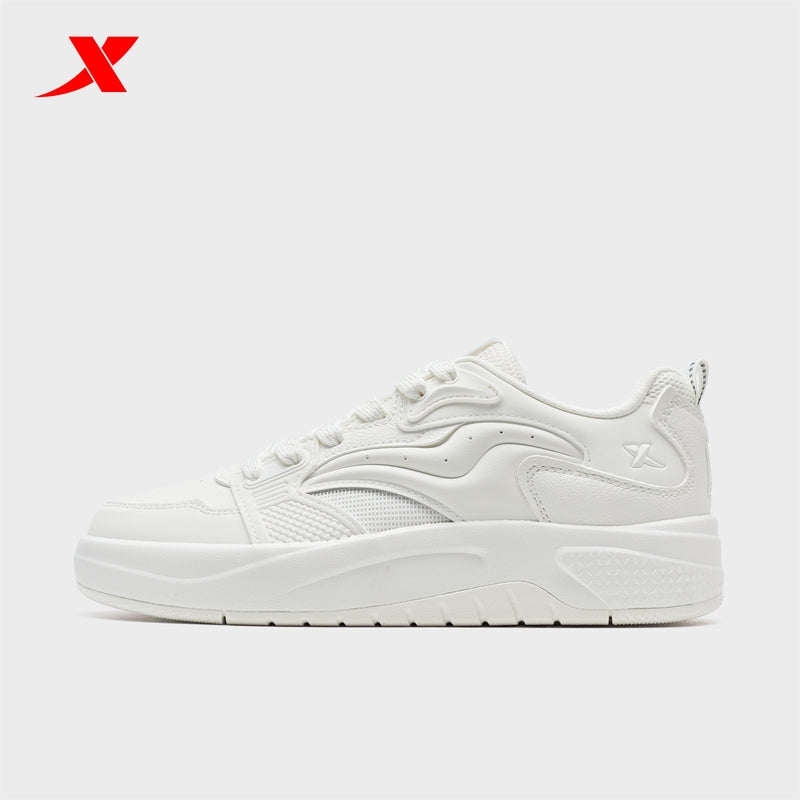 XTEP Women's Skateboarding Shoes Canvas White 310043-4