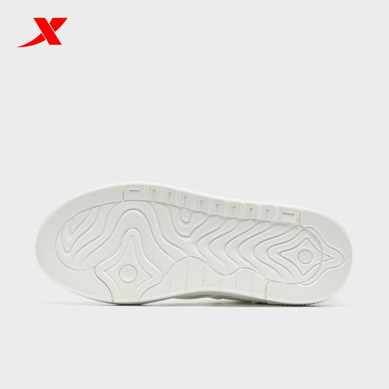 XTEP Women's Skateboarding Shoes Canvas White 310043-4