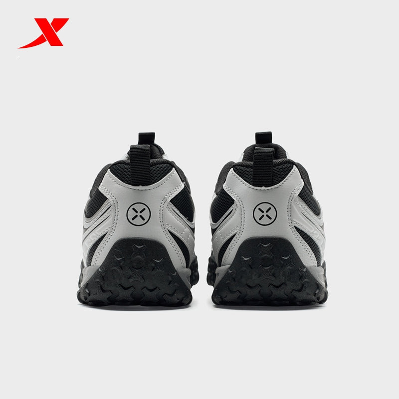 XTEP Women's Casual Shoes Black/Moon Grey 320055-1