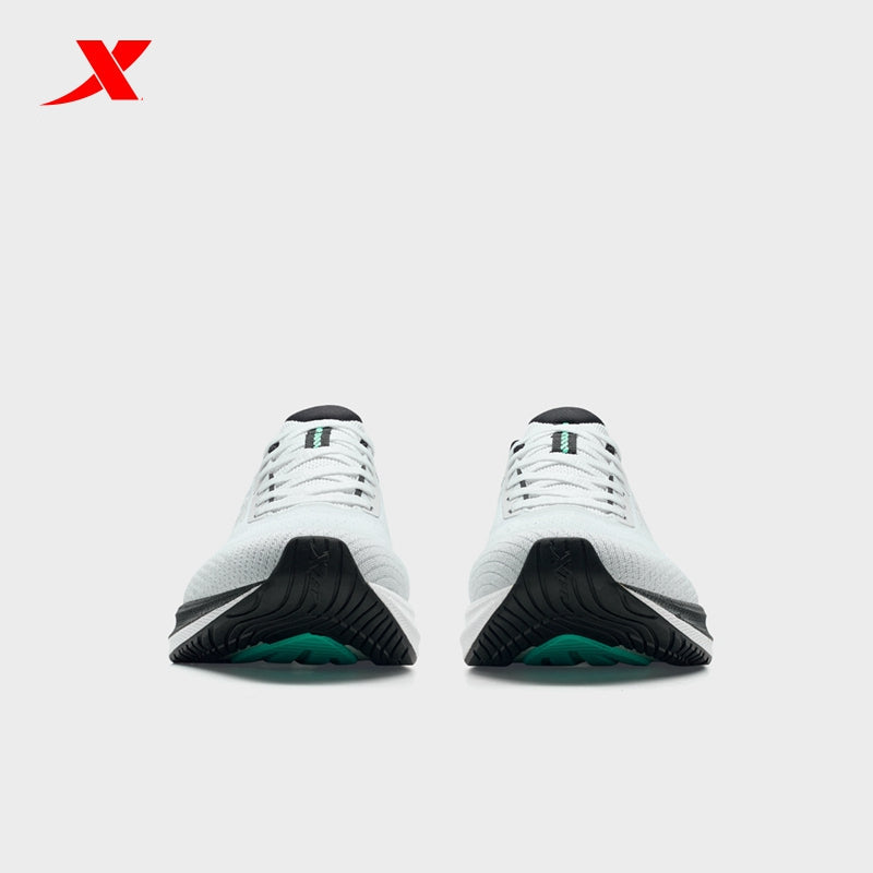 XTEP Shadow Drive 3.0 Men's Running Shoes Classic White/Black110012-1