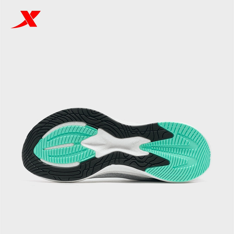 XTEP Shadow Drive 3.0 Men's Running Shoes Classic White/Black110012-1