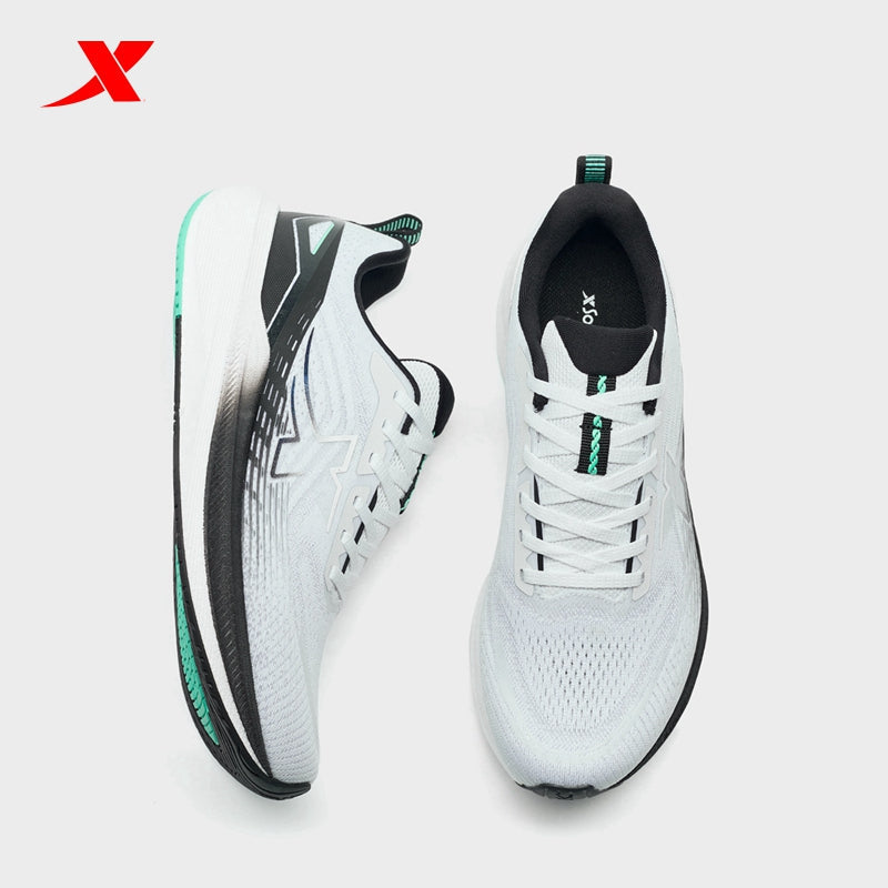 XTEP Shadow Drive 3.0 Men's Running Shoes Classic White/Black110012-1