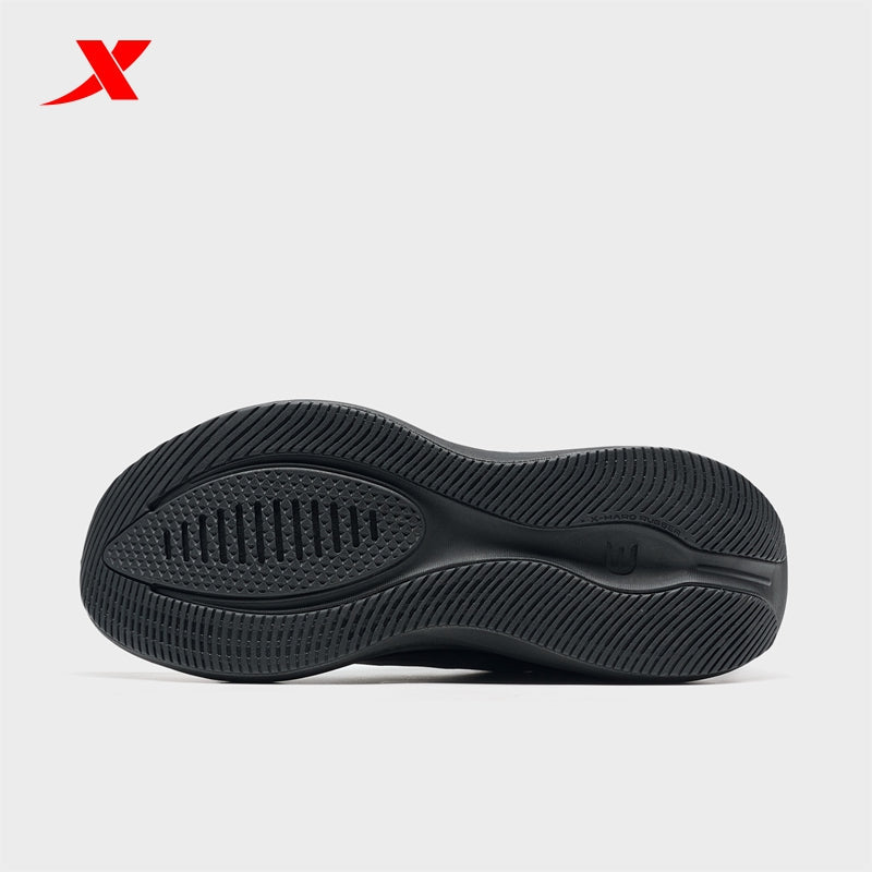 XTEP Liuyun 3.0  Men's Running Shoes Black110035-11