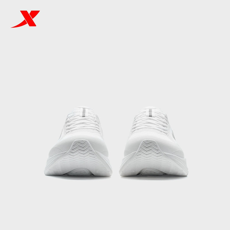 XTEP Men's Running Shoes Classic White/Silver 110058-1