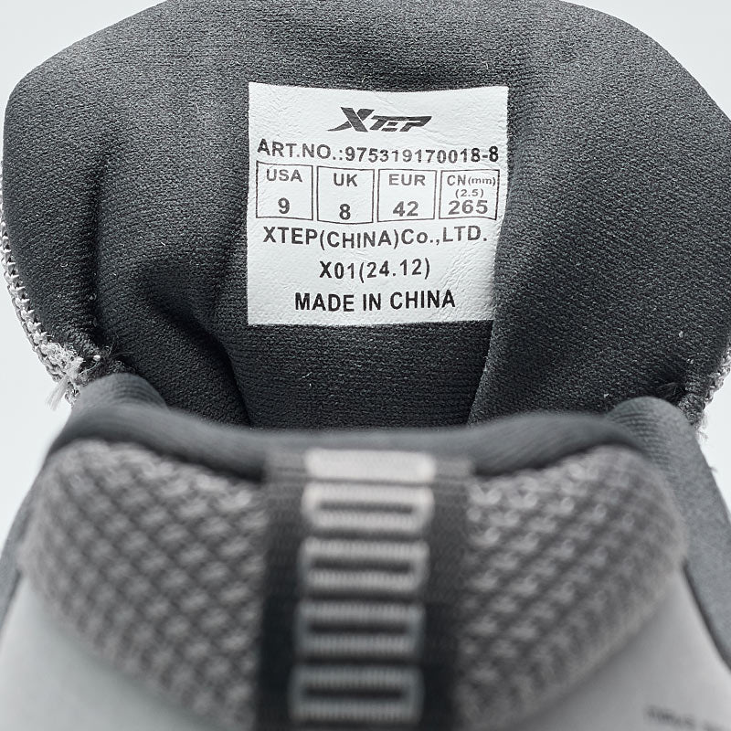 XTEP Trailfinder Lightweight Men's Outdoor Shoes Grey/Ash Grey170018-8