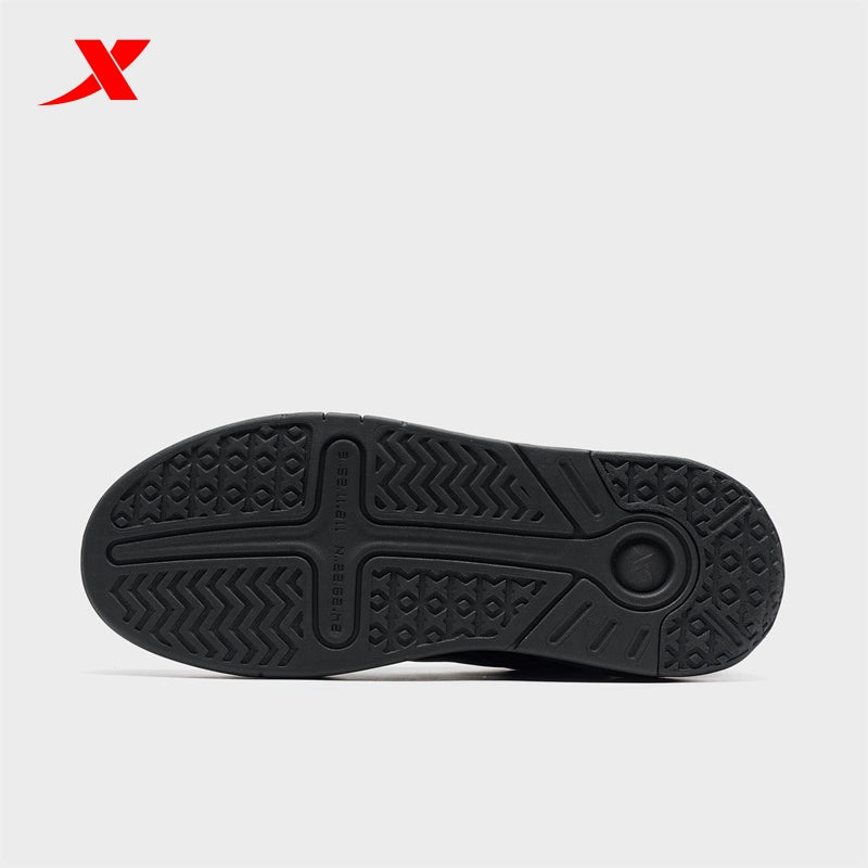 XTEP Men's Skateboarding Shoes Black310037-5